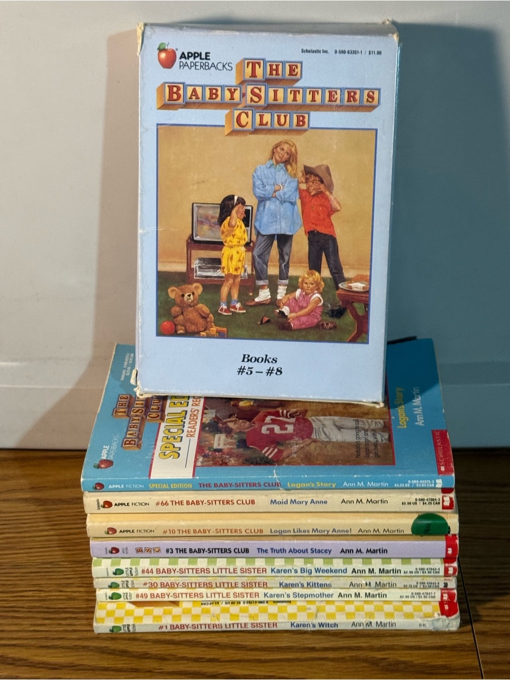 Baby sitters vintage book lot with book set 1-4